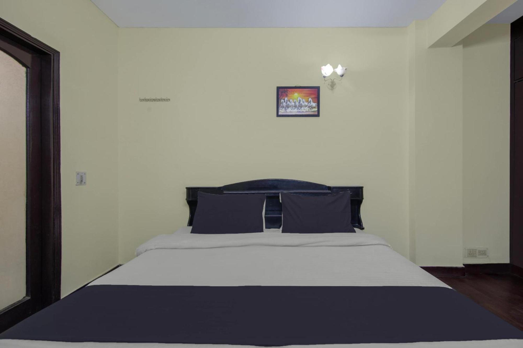 Hotel Hotel O Malhotra Bnb New Delhi