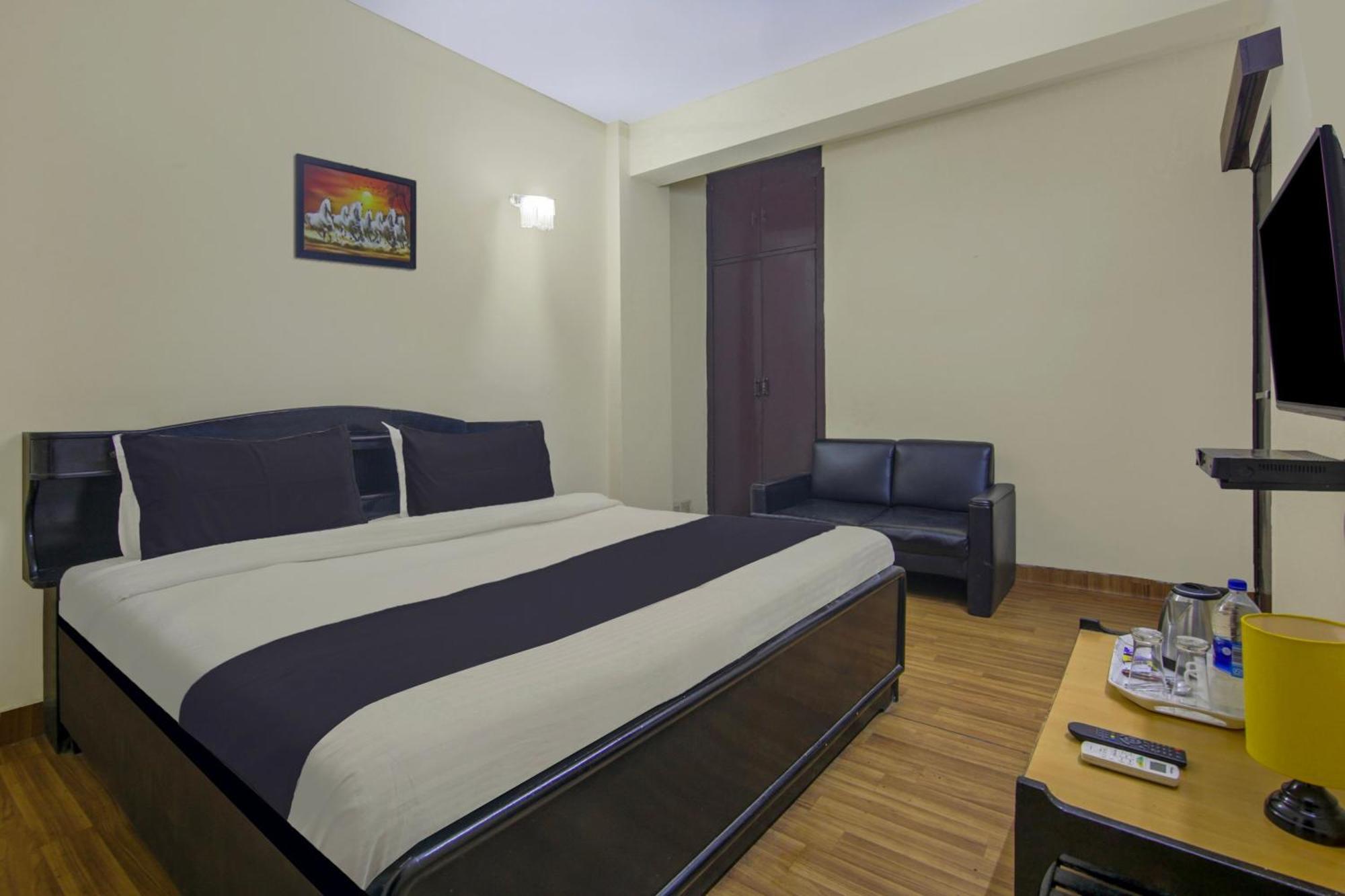Hotel O Malhotra Bnb Hotel